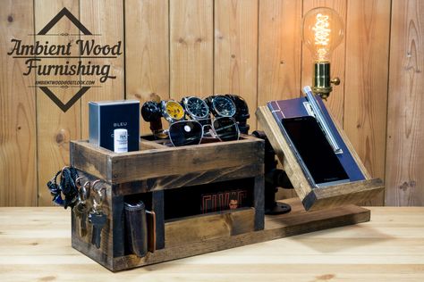 Perfect Gift! Wood Docking Station Table Lamp With Storage and Apple watch… Wood Docking Station, Diy Lampe, Cnc Woodworking, Utility Storage, Watch Holder, Into The Wood, Pipe Lamp, Deco Luminaire, Learn Woodworking