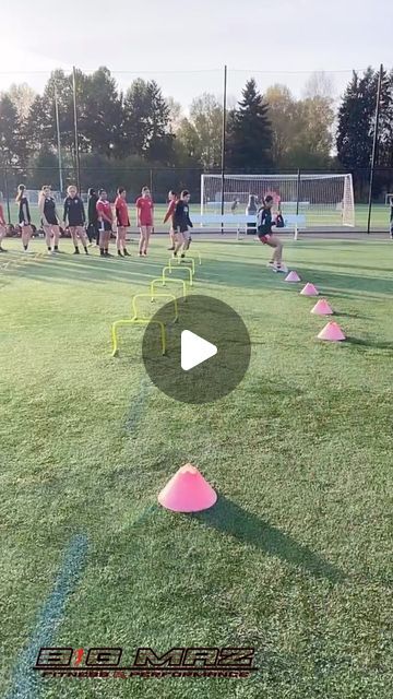 Drills For Soccer, Cone Drills, Fun Group Games, Football Drills, Soccer Drills, Agility Training, Fun Group, Soccer Coaching, Soccer Skills