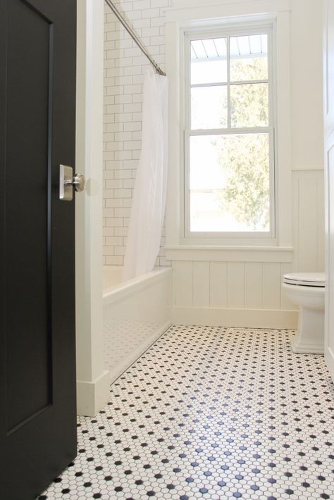 Bathroom Remodel Black And White Tile, Black And White Bathroom Wainscoting, Fun Bathroom Shower Tile, Bathroom Floor Tile Black Grout, Classic Hexagon Tile Bathroom, Bathroom Floor Tile Vintage, Tiny Hexagon Tile Bathroom, White And Black Mosaic Tile Bathroom, Black And White Bathroom Hexagon Tile