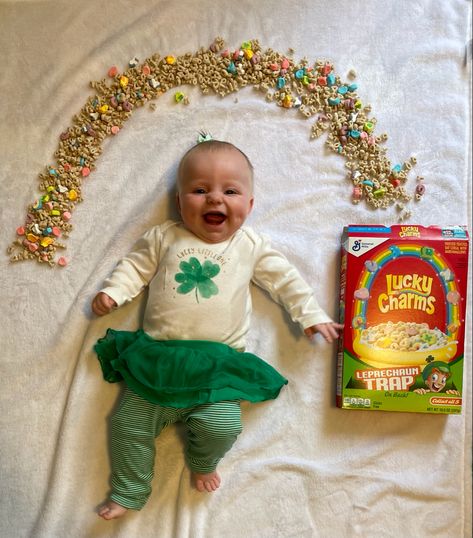 St Patrick's Day Baby Photos, St Patrick’s Picture Ideas, St Pattie’s Day Baby Pictures, St Patrick’s Day Diy Baby Photos, Lucky Charms St Patricks Day Pictures, St Patrick’s Day Picture Ideas, Infant St Patricks Day Photos, Saint Patrick’s Day Photoshoot, My First St Patricks Day Pictures