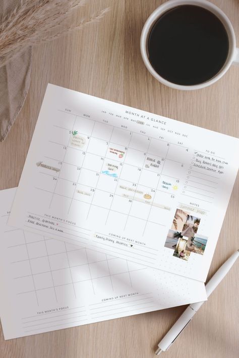 Aesthetic Calander Diy, Calendar Vision Board, Calendar Planning Aesthetic, Busy Calendar Aesthetic, Monthly Calendar Ideas, Monthly Calendar Aesthetic, Aesthetic Calendar Template, Monthly Planner Ideas, To Do List Monthly