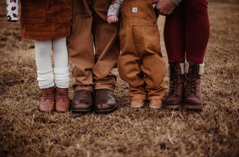 Carhartt Style Fall Family Photos Carhartt Family Pictures, Carhartt Hats, Fam Photos, Family Photos With Baby, Carhartt Style, Family Christmas Pictures, Baby Boy Photos, Fall Family Photos, Family Pics