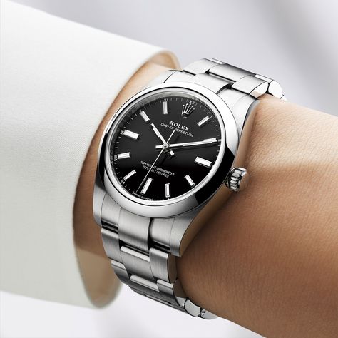 The essence of the Oyster. The Rolex Oyster Perpetual 34 in Oystersteel, 34 mm case, bright black dial, Oyster bracelet. #Rolex #OysterPerpetual Ladies Rolex Watches, Rolex Watches Women, New Rolex, Oyster Bracelet, Rolex Men, Rolex Models, Rolex Oyster Perpetual, Buy Watches, Rolex Oyster