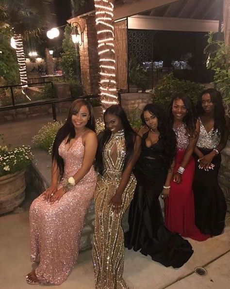 Follow @SlayinQueens for more poppin pins ❤️⚡️✨ Prom With Friends, Prom Slay, Prom 2k17, Prom Goals, Prom Inspiration, Prom 2020, Prom Girl Dresses, Prom Looks, Black Prom