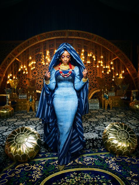 See the Beauty of Love with Zainab & Hamman's Kamu Ceremony Nigerian Traditional Wedding Dress, Yoruba Fashion, Hausa Bride, Muslim Wedding Photos, Gele Styles, Hausa Wedding, Nigerian Traditional Wedding, Nigerian Style, Dapper Grooms