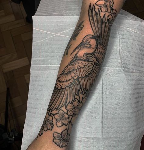 Red Ink Tattoos, Tattoos For Black Skin, Pretty Tattoos For Women, Leg Tattoos Women, Dope Tattoos For Women, Arm Sleeve Tattoos, Bird Tattoo, Badass Tattoos, Hand Tattoos For Guys