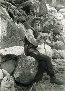 John Muir, 1907. His wilderness preservation activism helped save Yosemite Valley and Sequoia National Park. Founder of the Sierra Club. John Muir Quotes, John Muir Trail, Wilde Westen, Sequoia National Park, Yosemite Valley, The Mountains Are Calling, John Muir, Sierra Nevada, Nature Quotes