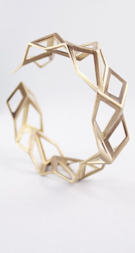 Bijoux Art Nouveau, Origami Jewelry, 3d Jewelry, 3d Printed Jewelry, Printed Jewelry, Discount Jewelry, Geometric Jewelry, Jewelry Photography, Jewelry Unique