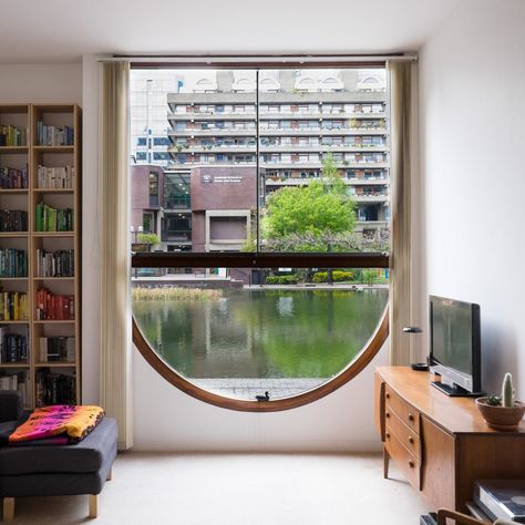 This week's Dezeen Mail features a look inside Barbican homes and the launch of Dezeen Hot List New Place Aesthetic, Modern Vintage Interior Design, Modern Vintage Interior, Barbican Estate, Barbican London, Urban Ideas, Housing Estate, The Barbican, Estate Interior