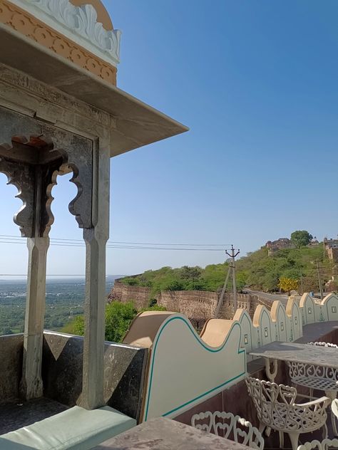 Snap Aesthetic, Chittorgarh Fort, Aesthetic Cafe, Aesthetic Travel, Fort, Cafe, Photography, Travel, Nature