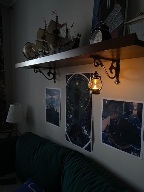 Pirate Cabin Aesthetic, Pirates Room Decor, Pirate Inspired Home Decor, Pirate Themed Room For Adults, Pirate Core Aesthetic Bedroom, Pirate Core Decor, Pirate Aesthetic Home Decor, Pirates Of The Caribbean Room Decor, Pirate Aesthetic Room Decor