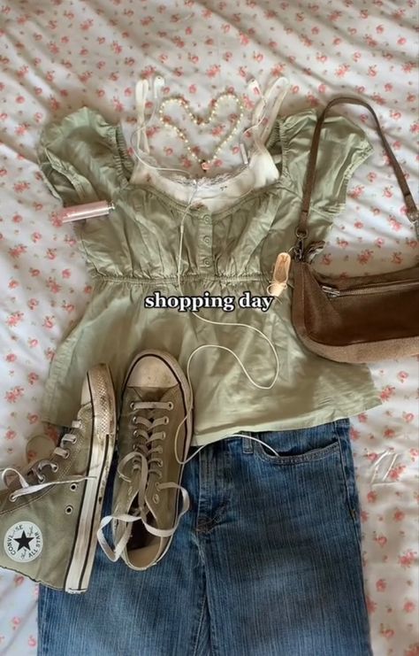 Coquette Girl Outfits, Spring Coquette, Coquette Girl, Downtown Outfits, Really Cute Outfits, Girly Outfits, Lookbook Outfits, Dream Clothes, Look Cool