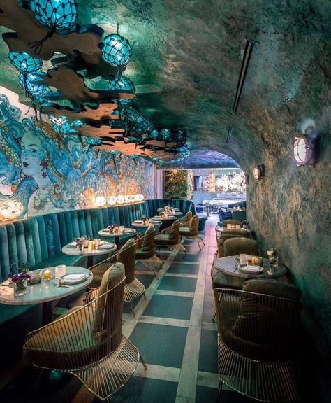 The 20 Most Beautiful Restaurants In NYC - Secret NYC New York Trip Planning, Nyc Vacation, Brunch Nyc, New York City Christmas, New York City Vacation, Voyage New York, Ny Trip, Bottomless Brunch, Restaurant New York