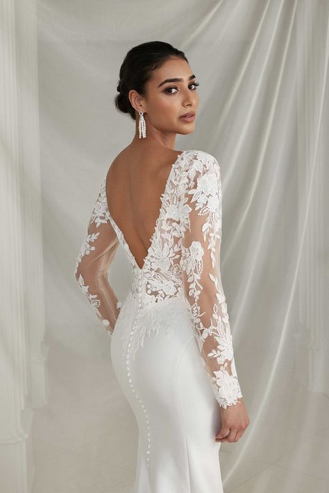 Justin Alexander - Style 88267: Long Sleeve Stretch Mikado Fit and Flare with Cutout Lace Train Fit N Flare Wedding Dress With Sleeves, Wedding Dress Fit And Flare, Registry Wedding Dress, Justin Alexander Dress, Convertible Wedding Dresses, Illusion Wedding Dress, Wedding Dress With Pockets, Trumpet Wedding Dress, Fit And Flare Wedding Dress