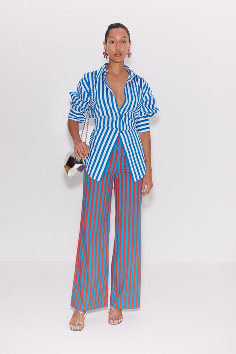 Loch Striped Poplin Button Up in Blue Stripe Striped Blouses For Women, Stripe On Stripe Outfit, Stripes On Stripes, Maximalist Womens Fashion, Fun And Chic Outfits, Pastel Blue Color Combinations, Lagos Street Style, Miami Art Basel Fashion, Business Casual Outfits For Women Colorful