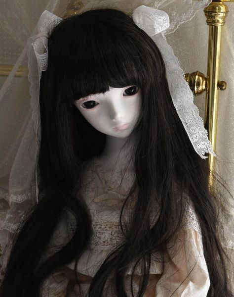 Doll Aesthetic Pfp, Creepy Doll Aesthetic, Dolls Creepy, Creepy Doll, Doll Aesthetic, Gothic Dolls, Aesthetic Pfp, Creepy Dolls, Porcelain