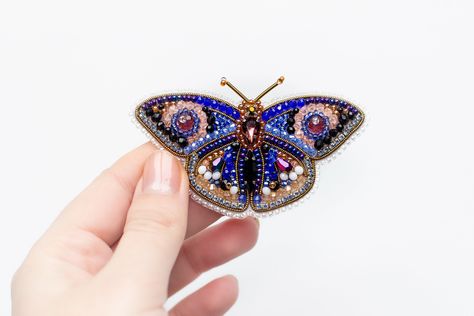 Beadwork Embroidery Patterns, Beaded Brooch Diy, Butterfly Seed Bead, Seed Bead Brooch, Bead Brooch, Butterfly Ornaments, Diy Craft Kit, Bead Sewing, Jewelry Making Kit