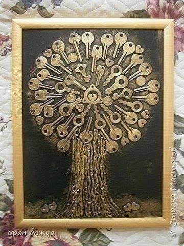 Coin Crafts, Key Crafts, Old Jewelry Crafts, Coin Art, Vintage Jewelry Crafts, Metal Tree Wall Art, Vintage Jewelry Art, Pola Sulam, Junk Art