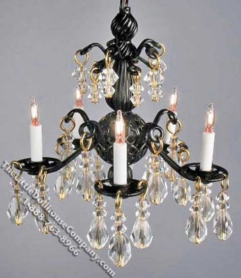 Dollhouse Scale Model Black Jacqueline Chandelier - Click Image to Close Dollhouse Chandelier, Dollhouse Lighting, Dollhouse Tutorials, Haunted Dollhouse, Dollhouse Projects, Victorian Dollhouse, Miniatures Tutorials, Mini Chandelier, Miniature Houses