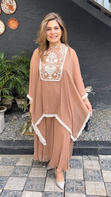 Kaftan With Plazo, Womens Western Wear, Kaftan Pattern, Hijab Dp, Afghani Clothes, Coord Sets, Kaftan Designs, Kaftan Style, Stylish Short Dresses