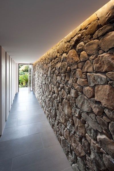 #home #decoration #stonewalling #stonewall #walldecorationideas #walldesigns stone wall design ideas,stone wall design,living room stone wall decorating ideas,stone wall decoration ideas,stone wall decorating ideas,stone tv wall design ideas,stone wall,stone wall cladding,stone cladding designs,stone cladding designs for tv unit,natural stone cladding,design,stone wall tiles,stone wall interior design ideas,stone wall interior design,stone wall decoration ideas 2021,stone wall claddi Stone Wall Interior Design, Grand Designs Australia, Vstupná Hala, Stone Feature Wall, Stone Walls Interior, Stone Wall Design, Entry Wall, Stone Interior, Stone Architecture