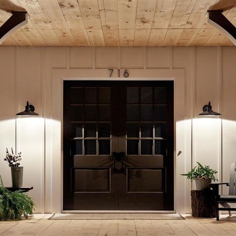 Large Wall Lighting, Outdoor Barn Lighting, Black Outdoor Wall Lights, Led Band, Kichler Lighting, Front Entrance, Outdoor Sconces, Farmhouse Exterior, Barn Lighting