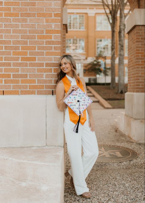 College Senior Pictures Teacher Education Major, Sam Houston Graduation Pictures, Sam Houston State University Graduation, Shsu Graduation Pictures, College Graduation Pictures Teacher, Education Major Graduation Pictures, Teacher Education Major, Teacher Graduation Pictures, College Pictures