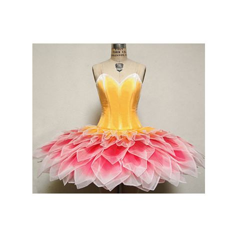 custom- Flower petal tutu found on Polyvore Ballerina Halloween, Ballerina Halloween Costume, Costume Fleur, Pancake Tutu, Ballerina Costume, Flower Costume, Ballet Costume, Fairy Clothes, Theatre Costumes