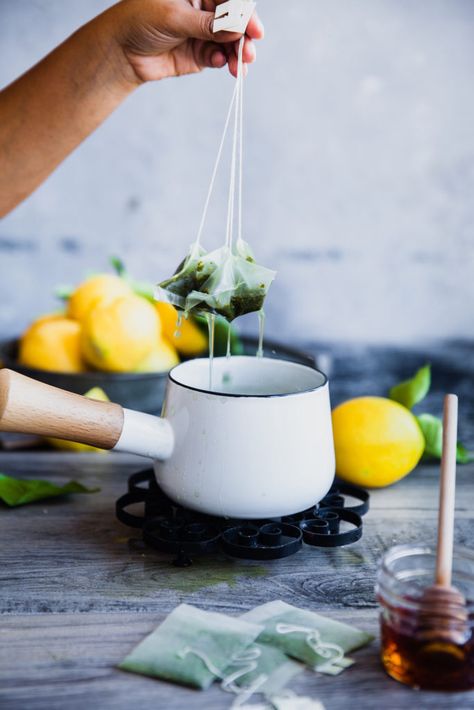 Green Tea Mint Lemonade | Playful Cooking Acid Reflex, Natural Antacid, Acid Reflux Relief, Reflux Remedies, Stop Acid Reflux, Acid Reflux Recipes, Reflux Diet, Mint Lemonade, Food Making