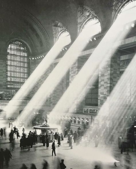 A sunlight-filled photograph of Grand Central Terminal taken in 1929 by Hal Morey. Grand Central Terminal New York, Front Cover Designs, Passion Photography, Tall Buildings, Grand Central Terminal, Grand Central Station, Grand Central, Hobbies And Interests, Vintage Journal