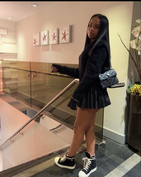 Rick Owen’s Outfit, Rick Owen Outfits, Rick Owen Outfit, Outfit Black Women, Black Skirt Outfits, Cute Birthday Outfits, Swag Girl Style, Fits Clothes