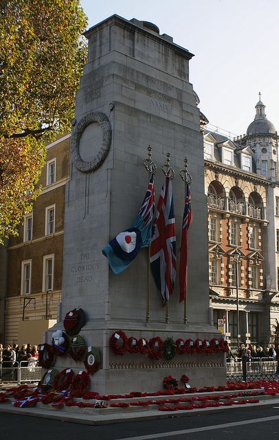 07-The Cenotaph, Whitehall.Remembrance Day. Remembrance Day Aesthetic, Edwin Lutyens, Remembrance Sunday, London History, British Military, Beautiful Sites, Lest We Forget, Remembrance Day, London Town