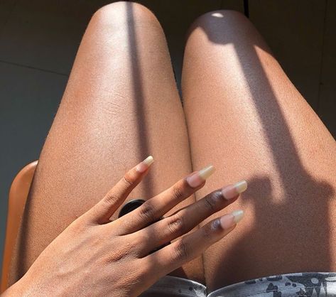 Clear Body Skin Aesthetic Black, Clear Brown Skin, Black Women Nails, African Natural Hairstyles, Long Natural Nails, Selfcare Skincare, Makeup For Black Skin, Nail Growth, Clear Nails