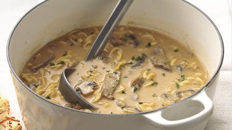 With sirloin, mushrooms and noodles, this hearty soup has the comforting flavor of Stroganoff. Mushroom Noodle Soup, Beef Mushroom, Mushroom Soup Recipes, Beef Noodle Soup, Cream Of Mushroom Soup, Hearty Soup, Best Soup Recipes, Cream Of Mushroom, Soup And Stew