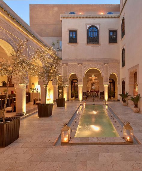 Morrocan Riad, Moroccan Style Bathroom, Morocco House, Moroccan Hotel, Modern Arabic Interior, Morocco Hotel, Moroccan Houses, Moroccan Riad, Hotel Inspiration