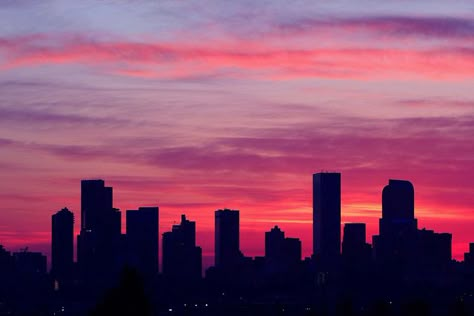 Denver Skyline, Skyline Painting, Aztec Warrior, Cute Canvas Paintings, City Painting, Oil Pastel Art, 수채화 그림, Skyline Art, Aesthetic Painting