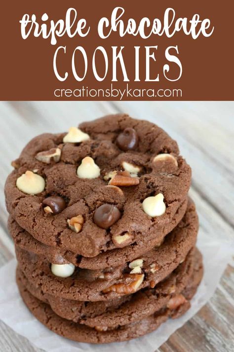 Recipe for triple chocolate chocolate chip cookies loaded with chocolate chips and pecans. A perfect cookie recipe for chocolate lovers! #triplechocolatecookies #chocolatecookies #chocolatechocolatechipcookies #chocolatechips -from Creations by Kara Chocolate Chocolate Chip Cookies, Triple Chocolate Chip Cookies, Triple Chocolate Cookies, Winter Cookies, Yummy Desserts Easy, Baking Recipes Cookies, Holiday Cookie Recipes, Fall Cookies, Crinkle Cookies