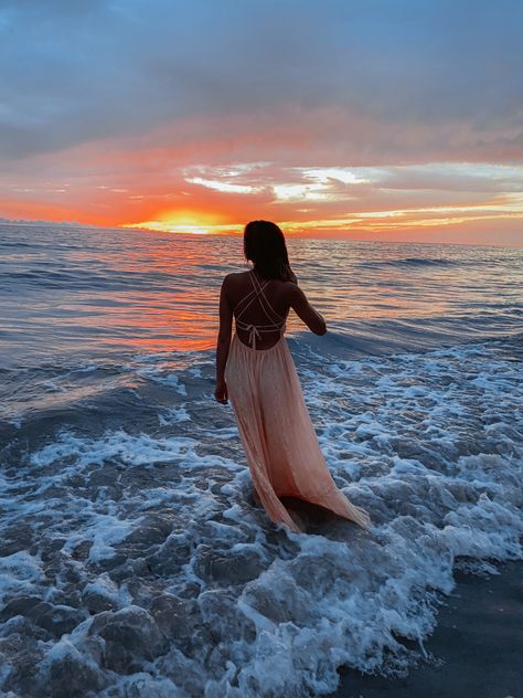 Beach Photoshoot Long Dress, Dress In Water Senior Pictures, Water Photoshoot Dress, Professional Beach Pictures, Senior Pictures Beach Outfits, Modest Beach Photoshoot, Cute Beach Pictures In Dress, Beach Sweet 16 Photoshoot, Beach Portrait Poses