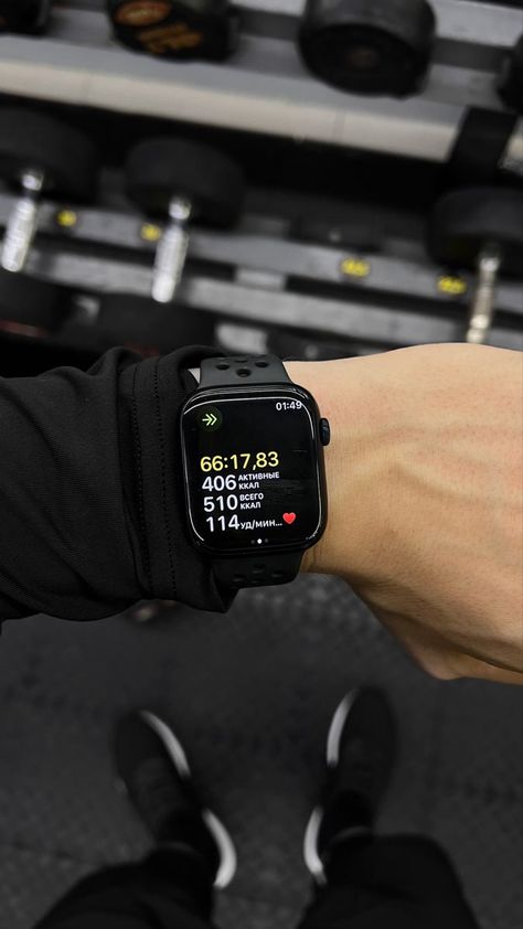 Gym Apple Watch workout Apple Watch Workout, Running Vibes, Apple Watch Fitness, Trendy Watches, Gym Rat, Apple Watch, Diet, Gym, Football