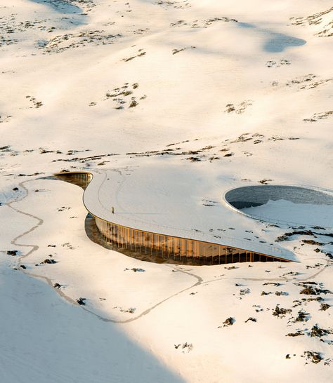 Outdoor Gathering Space, Danish Architecture, Northern Canada, New Architecture, Heritage Center, Coastal Landscape, Design Competitions, Exhibition Space, Green Roof