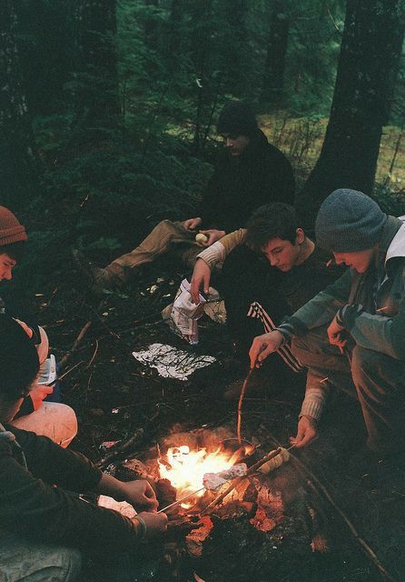 Camping Games For Adults, Group Camping, Camping Photo, Camping Friends, Camping Photography, Family Fun Night, Sounds Good To Me, Camping Aesthetic, Jason Grace