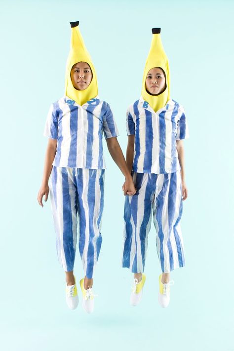 Halloween_Bananas_In_Pajamas_Costume_15 Bananas In Pyjamas Costume, Bananas And Pajamas, Pajama Party Outfit Ideas, Pajama Party Outfit, Banana In Pyjamas, Mom Halloween Costumes, Reindeer Costume, Mom Costumes, Pajama Costume