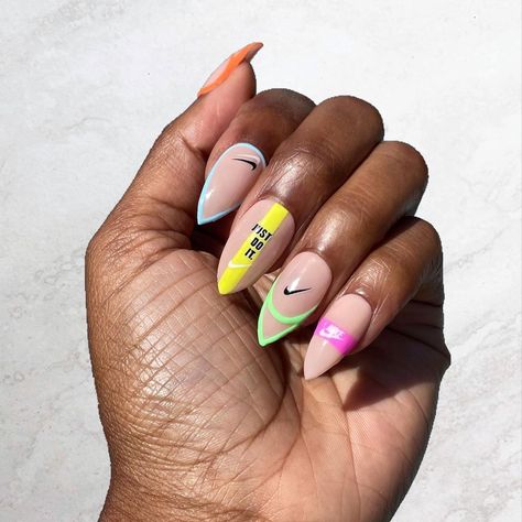 Nike Nails, Sports Nails, Faux Nails, Ten Nails, Mens Nails, Glow Nails, Nail Photos, Nail Length, Neon Nails