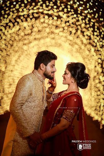 Wedding Couple Suit, Indian Treditional Photoshoot Couple, Bride Couple Poses, Couple Poss Wedding, Wedding Poses For Bride And Groom Indian Couple, Lehenga Couple Poses, Wedding Couple Poses Indian Bride Groom, Couple Posses Ideas, Indian Wedding Photography Couples Bride Groom