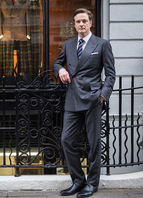 Collin Firth, Kingsman Suits, Harry Hart, British Gentleman, Casino Outfit, Anime Reviews, Kings Man, Colin Firth, Mens Fashion Classic