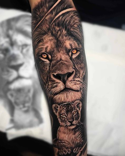 Leg Lion Tattoo Men, Lion Bicep Tattoo Men, Lion And Cub Tattoo, Lion Cub Tattoo, Christian Lion, Cub Tattoo, Lion And Cub, Tattoos Lion, King Scar