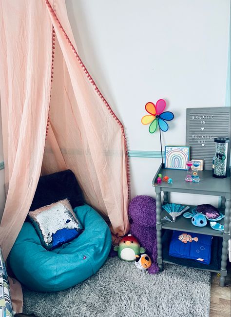 Play Therapy Playroom = a cozy place to help kids feel seen, heard, and understood. . . #thehealingplayroom #playtherapy #childparenttherapy #playtherapist #childpsychotherapy #Childparentpsychotherapy #Circleofsecurityparenting #Circleofsecurityinternational #childparentrelationshiptherapy #behaviormanagement #therapeuticplay #childanxiety #childhoodanxiety #supportingchildren #childtherapists #learnthroughplay #childtherapy #adversechildhoodexperiences #ACEscores #OCD #ODD #ADHD #Traumain Play Therapy Office Set Up, Therapy Playroom, Child Therapist Office, Child Therapy Room, Play Therapy Office, Play Therapy Room, Play Therapist, Adverse Childhood Experiences, Counselor Office