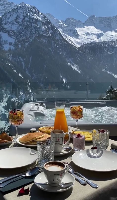 Snow Trip, Luxury Lifestyle Dreams, Future Lifestyle, Inclusive Resorts, Winter Vacation, Dream Lifestyle, Breakfast Food, All Inclusive Resorts, Ski Trip