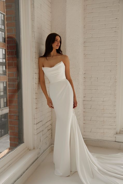 Simple And Sleek Wedding Dress, Classic Minimal Wedding Dress, Strapless Draped Wedding Dress, Simple Affordable Wedding Dress, Silk Classy Wedding Dress, Modern Strapless Wedding Dress, French Inspired Wedding Dress, Simple Structured Wedding Dress, Spring 2025 Wedding Dress