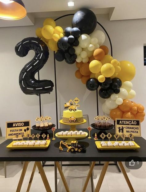 Rubble On The Double Party, Jcb Theme Birthday Decoration, Toddler Construction Birthday Party, Construction Site Birthday Party, Construction Birthday Party Food, Construction Birthday Cake, Toddler Birthday Cakes, Construction Theme Birthday Party, Construction Theme Party